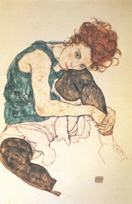 Seated Woman with Bent Knee (nn03)